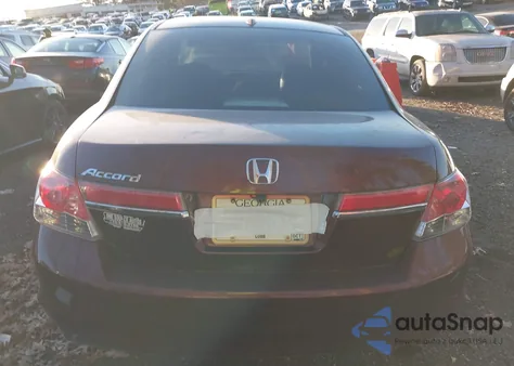 2011 Honda Accord 2.4 Ex-L z USA, uszkodzony, nr VIN 1HGCP2F87BA057022